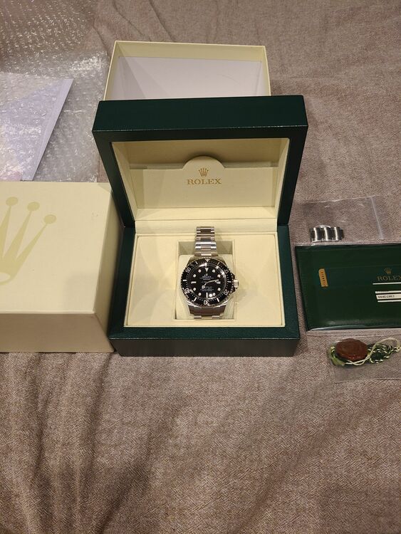 ロレックス シードゥエラー 11666（高級時計）の商品画像 - 査定依頼日：2025年11月28日 - 最高査定価格：1,300,000円