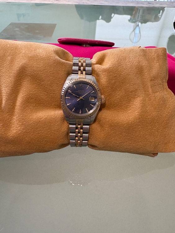 ロレックスデイジャスト　レディース（高級時計）の商品画像 - 査定依頼日：2025年10月8日 - 最高査定価格：500,000円