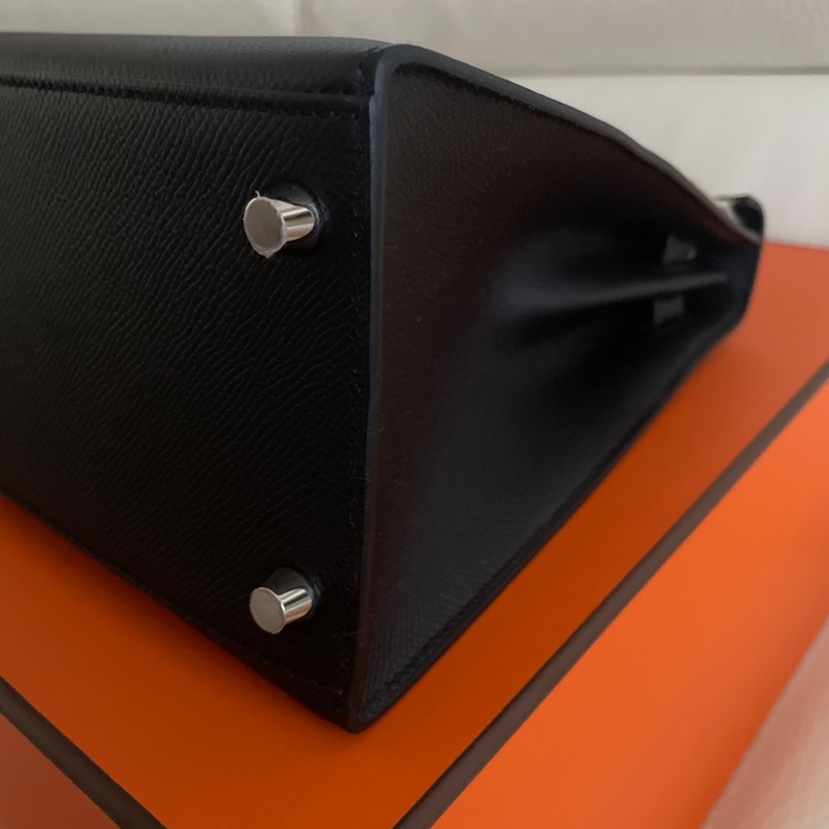 エルメス ケリー （ブランドバッグ）の商品画像 - 査定依頼日：2025年7月25日 - 最高査定価格：2,500,000円