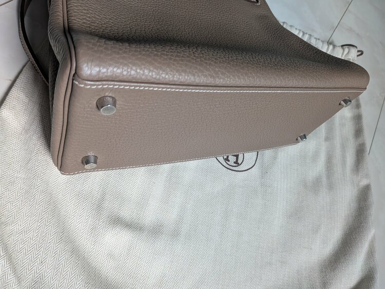 エルメス ケリー （ブランドバッグ）の商品画像 - 査定依頼日：2026年3月8日 - 最高査定価格：3,000,000円