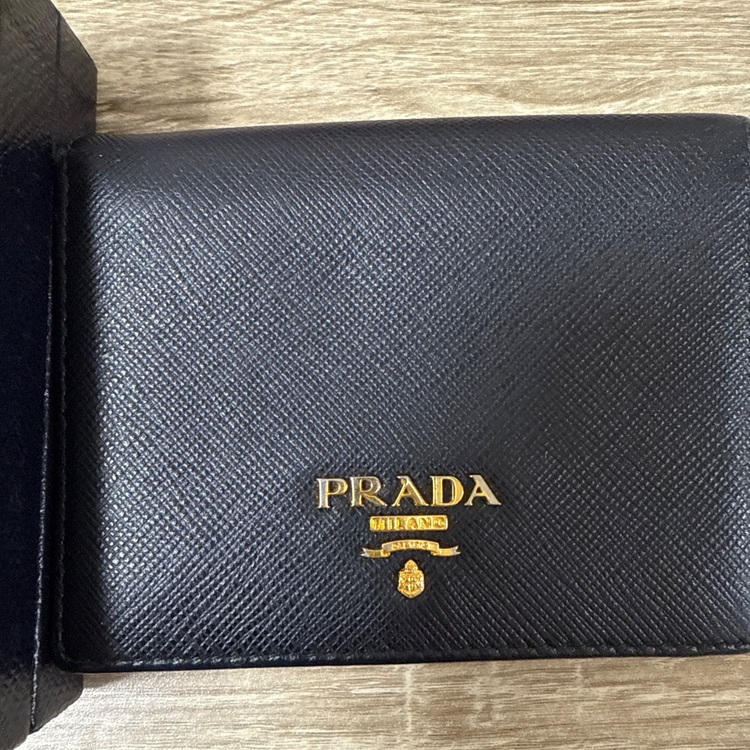 プラダ  （ブランドバッグ）の商品画像 - 査定依頼日：2025年9月26日 - 最高査定価格：20,000円