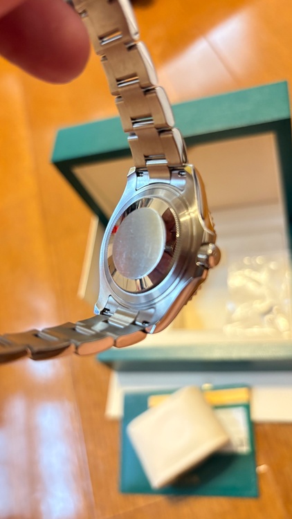 ヨットマスター　37mm（高級時計）の商品画像 - 査定依頼日：2026年4月11日 - 最高査定価格：1,920,000円