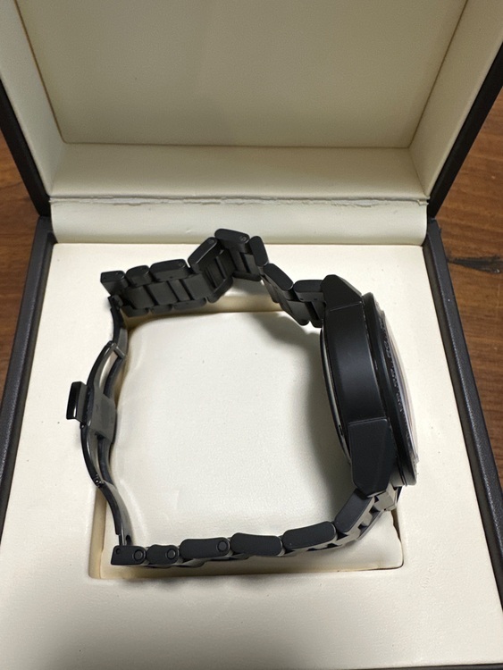 タグホイヤー カレラ CAR2A91 BH0742 WKD4791（高級時計）の商品画像 - 査定依頼日：2025年11月8日 - 最高査定価格：370,000円