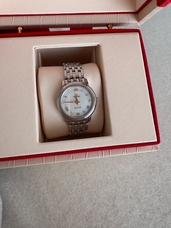 オメガ その他 （高級時計）の商品画像 - 査定依頼日：2025年11月6日 - 最高査定価格：250,000円