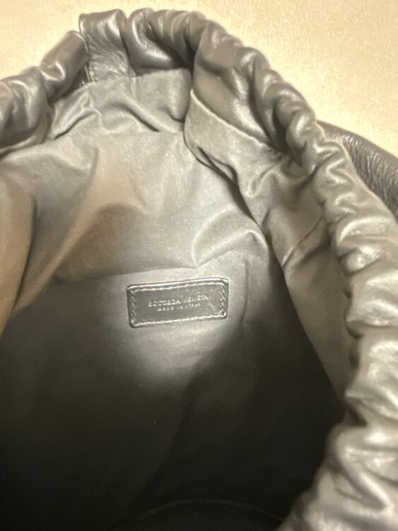 バックB04924937G（ブランドバッグ）の商品画像 - 査定依頼日：2025年3月31日 - 最高査定価格：50,000円