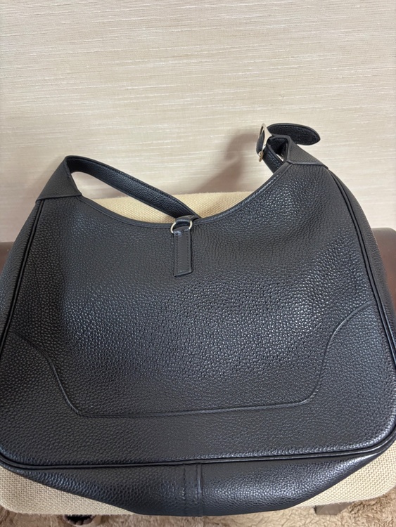 トリム　31 ブラックトゴ（ブランドバッグ）の商品画像 - 査定依頼日：2026年2月1日 - 最高査定価格：250,000円