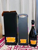 Veuve Clicquot LA GRANDE DAME（お酒）の商品画像 - 査定依頼日：2024年8月31日 - 最高査定価格：27,500円