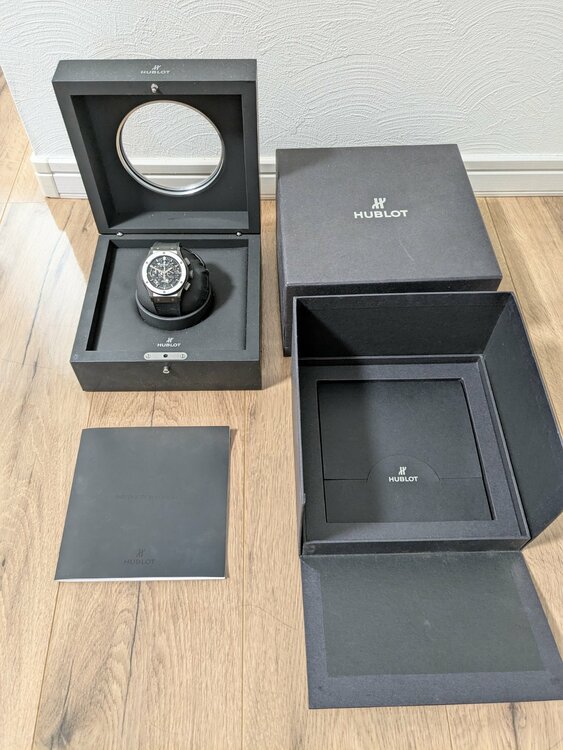 アエロフュージョン ブラックマジック（高級時計）の商品画像 - 査定依頼日：2026年2月8日 - 最高査定価格：980,000円