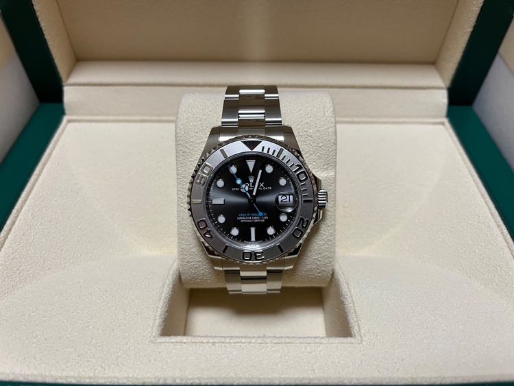 Yacht-Master37（高級時計）の商品画像 - 査定依頼日：2026年6月9日 - 最高査定価格：1,920,000円