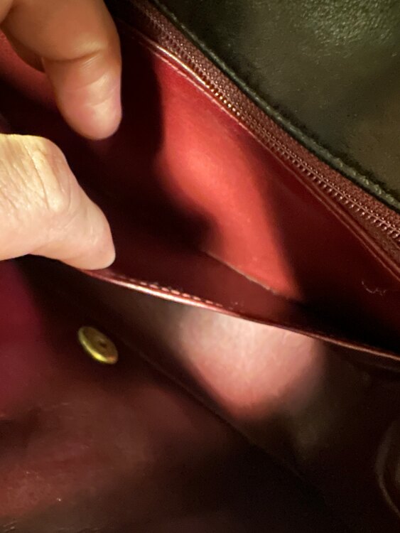 マトラッセダイアナフラップ（ブランドバッグ）の商品画像 - 査定依頼日：2025年3月31日 - 最高査定価格：350,000円