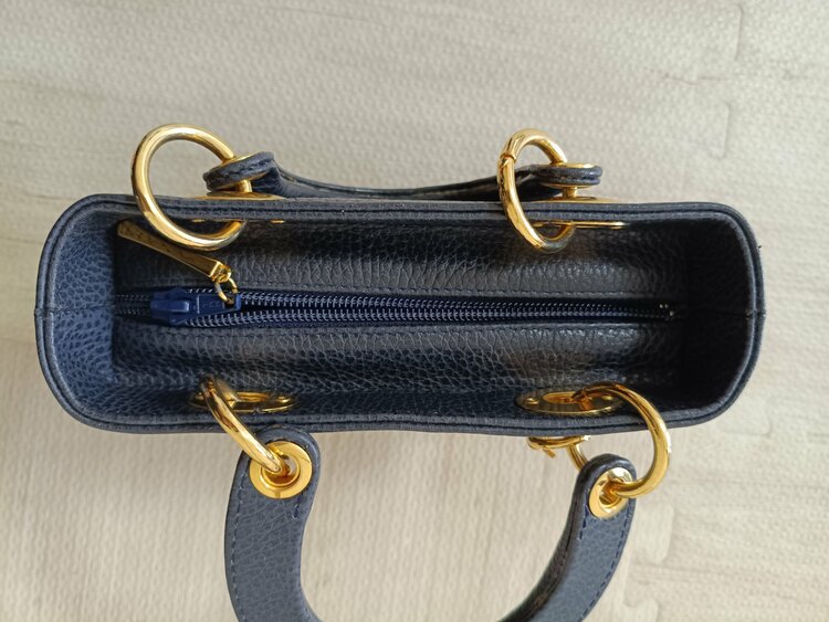 バッグ（ブランドバッグ）の商品画像 - 査定依頼日：2025年12月21日 - 最高査定価格：150,000円