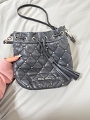 ミュウミュウ  （ブランドバッグ）の商品画像 - 査定依頼日：2025年11月26日 - 最高査定価格：25,000円