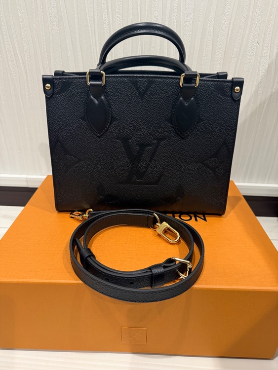 ルイヴィトン モノグラム （ブランドバッグ）の商品画像 - 査定依頼日：2026年2月11日 - 最高査定価格：315,000円