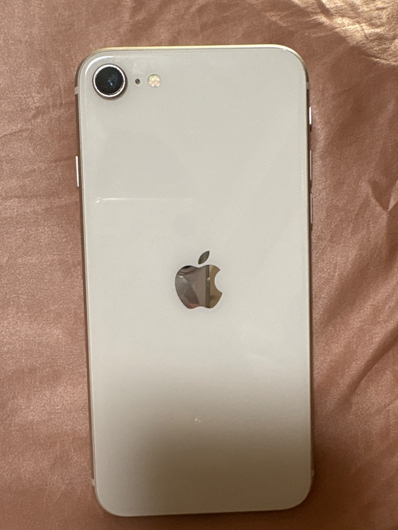 iPhone SE (第 3 世代) 64GB Softbank（スマホ）の商品画像 - 査定依頼日：2026年4月17日 - 最高査定価格：5,000円