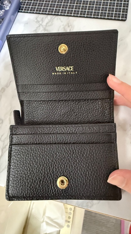 ヴェルサーチ（ブランド財布・小物）の商品画像 - 査定依頼日：2026年3月12日 - 最高査定価格：100,000円