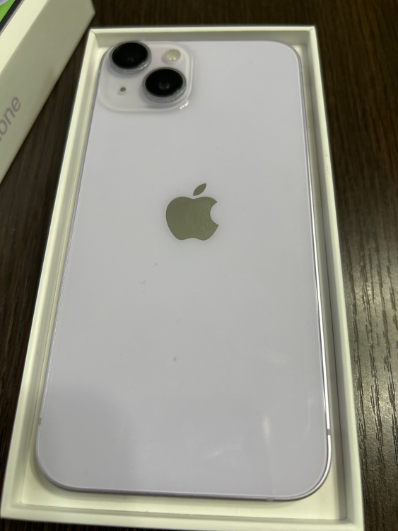 iPhone 14 256GB Softbank（スマホ）の商品画像 - 査定依頼日：2026年4月19日 - 最高査定価格：55,000円