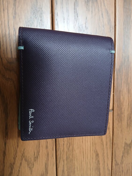 財布（古着・ファッション）の商品画像 - 査定依頼日：2026年2月10日 - 最高査定価格：3,000円