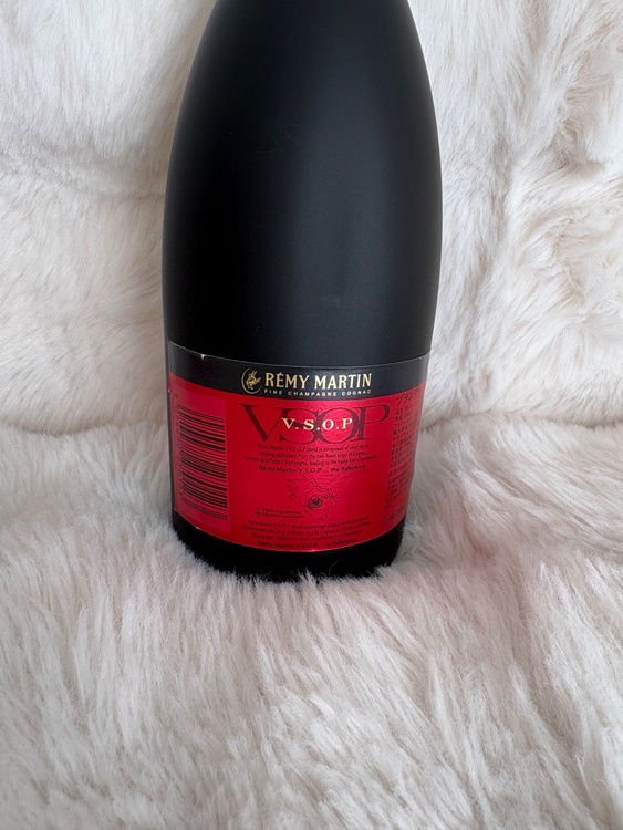 ブランデー レミーマルタン （お酒）の商品画像 - 査定依頼日：2026年1月9日 - 最高査定価格：15,000円