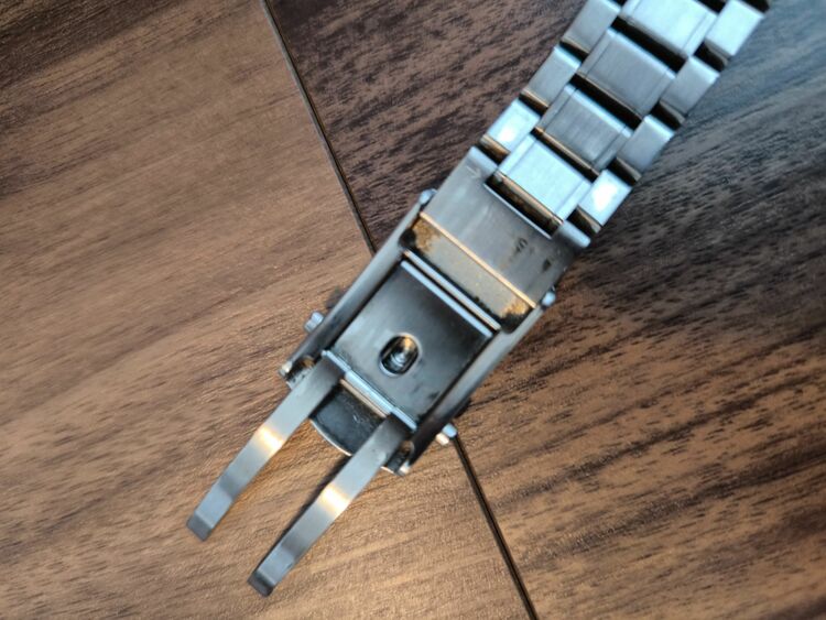 オメガ スピードマスター 32105000（高級時計）の商品画像 - 査定依頼日：2025年8月29日 - 最高査定価格：300,000円