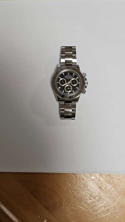 ロレックス デイトナ 116520（高級時計）の商品画像 - 査定依頼日：2025年4月14日 - 最高査定価格：3,100,000円