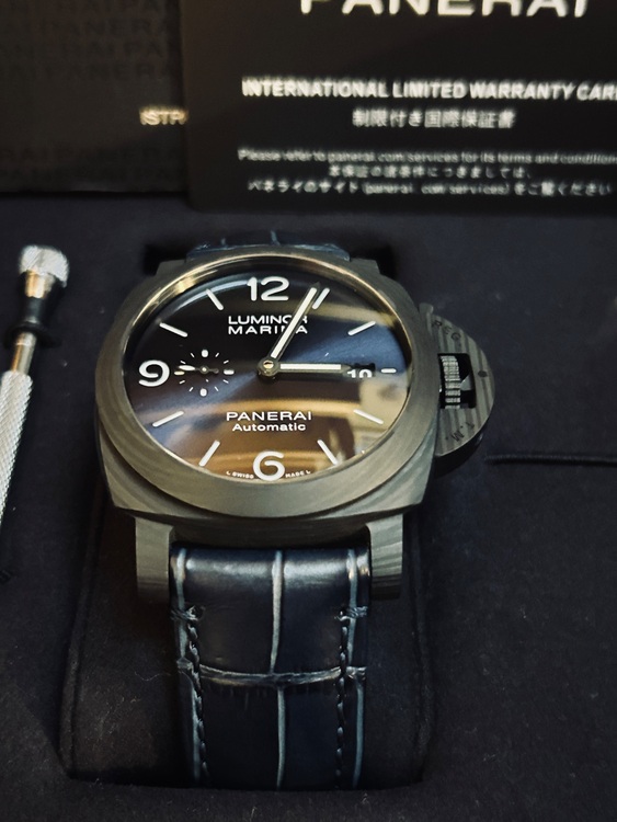 パネライ ルミノール Pam01664（高級時計）の商品画像 - 査定依頼日：2025年11月14日 - 最高査定価格：1,300,000円