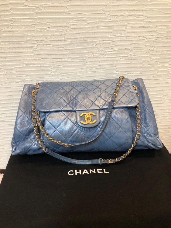 CHANELマトラッセライトブルー（ブランドバッグ）の商品画像 - 査定依頼日：2025年10月4日 - 最高査定価格：150,000円