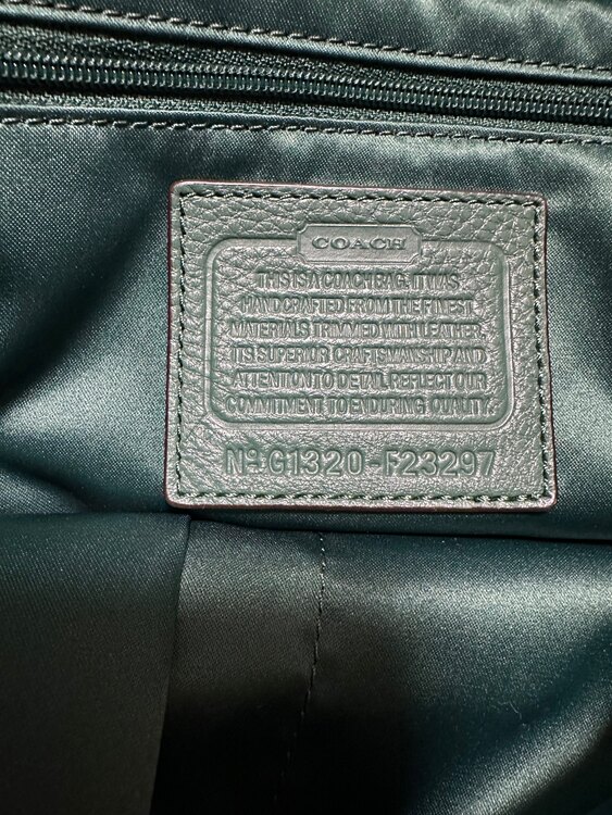 COACH F23297（ブランドバッグ）の商品画像 - 査定依頼日：2025年3月19日 - 最高査定価格：2,000円