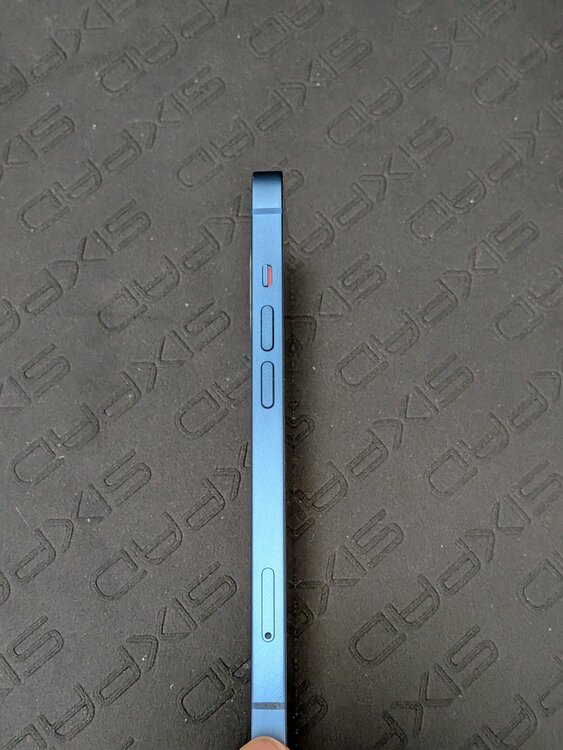iPhone iPhone 13 128GB SIMフリー（スマホ）の商品画像 - 査定依頼日：2026年7月2日 - 最高査定価格：19,000円