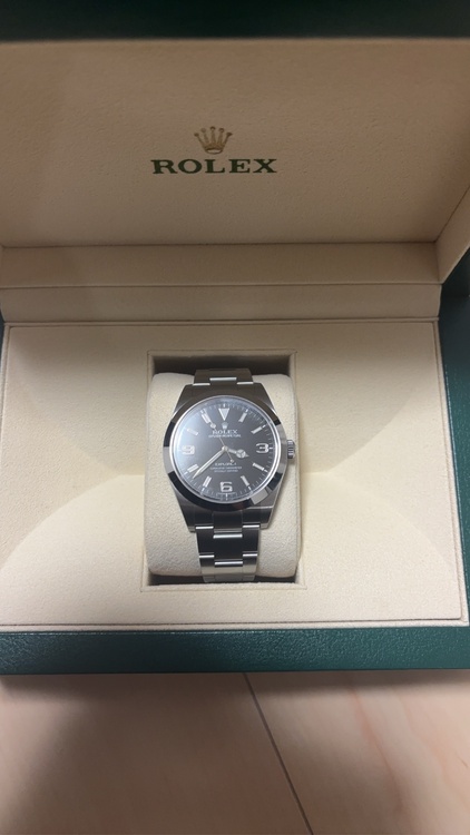 ロレックス エクスプローラー 21427（高級時計）の商品画像 - 査定依頼日：2026年3月22日 - 最高査定価格：1,300,000円