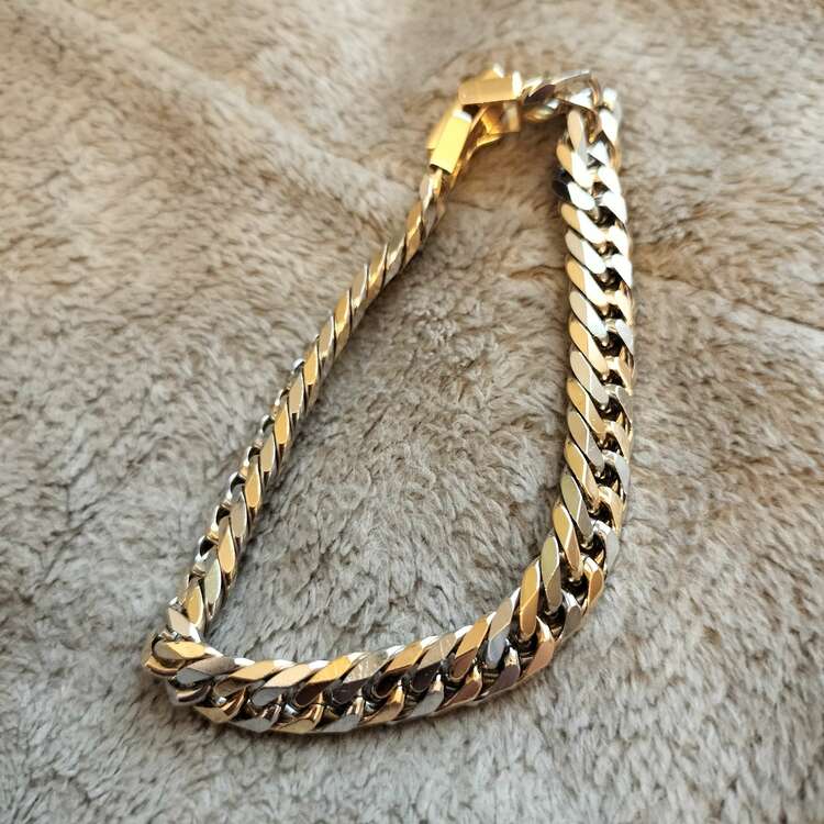 田中貴金属k18＆pt850ブレスレット（金・貴金属）の商品画像 - 査定依頼日：2025年5月13日 - 最高査定価格：319,000円