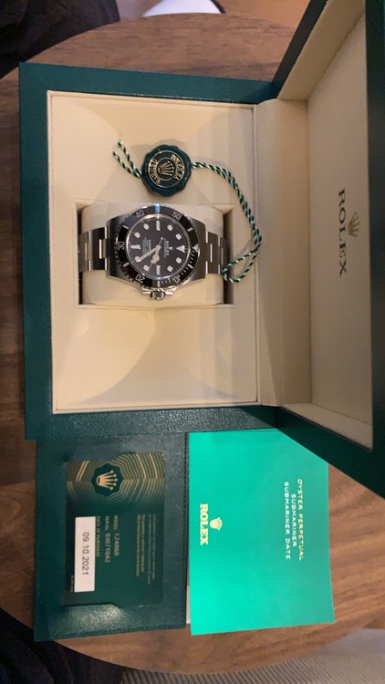 サブマリーナ　ノンデイト　（高級時計）の商品画像 - 査定依頼日：2021年11月21日 - 最高査定価格：1,440,000円