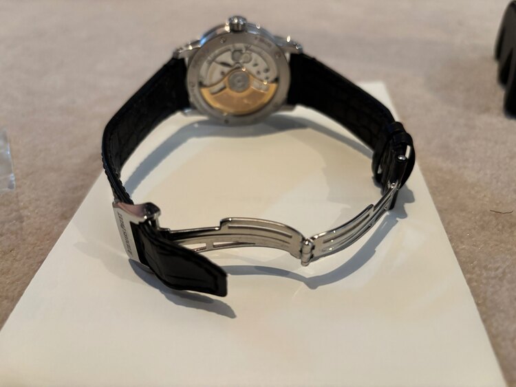 オーデマピゲ その他 code11.5（高級時計）の商品画像 - 査定依頼日：2025年5月6日 - 最高査定価格：2,000,000円