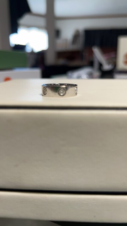 ラブリング　ホワイトゴールド（金・貴金属）の商品画像 - 査定依頼日：2024年2月13日 - 最高査定価格：130,000円