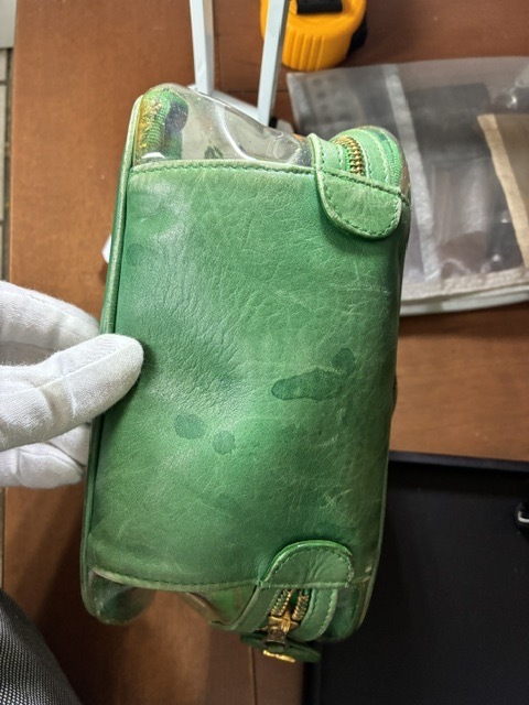 クリアバニティバッグ（ブランドバッグ）の商品画像 - 査定依頼日：2026年6月17日 - 最高査定価格：5,000円