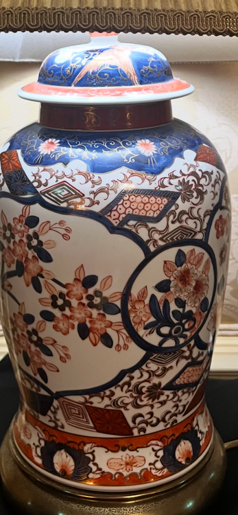 伊万里焼ランプ（美術品・骨董品）の商品画像 - 査定依頼日：2025年10月5日 - 最高査定価格：3,000円