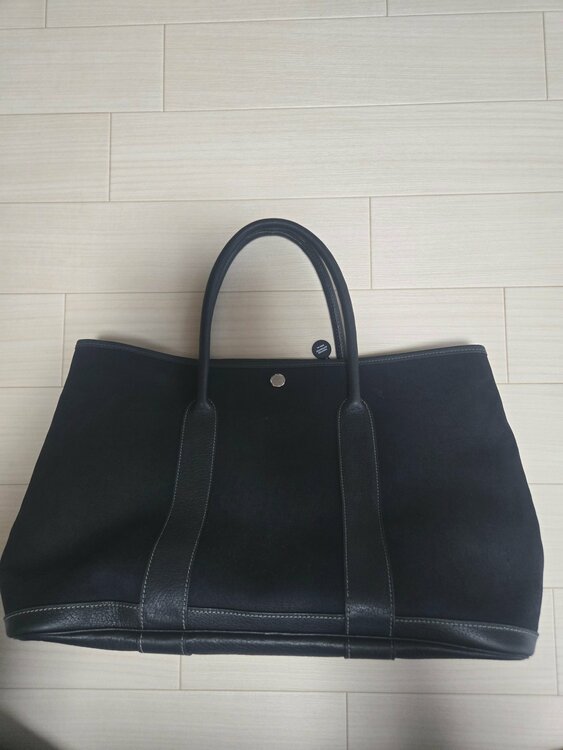 ガーデンパーティー（ブランドバッグ）の商品画像 - 査定依頼日：2026年2月7日 - 最高査定価格：162,000円