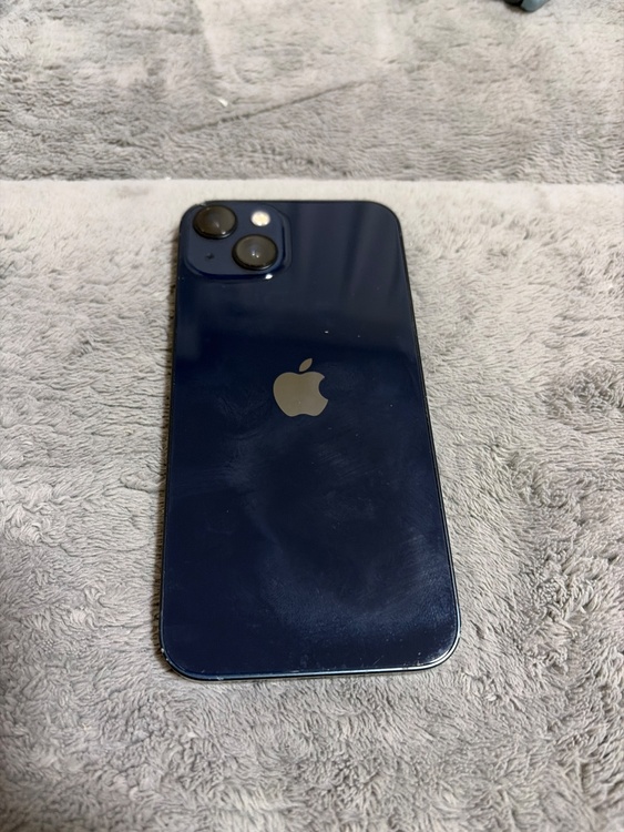 iPhone 13128GB（スマホ）の商品画像 - 査定依頼日：2026年3月19日 - 最高査定価格：28,000円