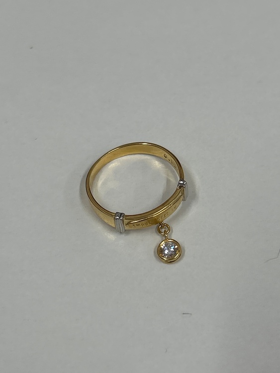 pt900 リング　0.12カラットのダイヤ付き（金・貴金属）の商品画像 - 査定依頼日：2026年1月5日 - 最高査定価格：70,000円