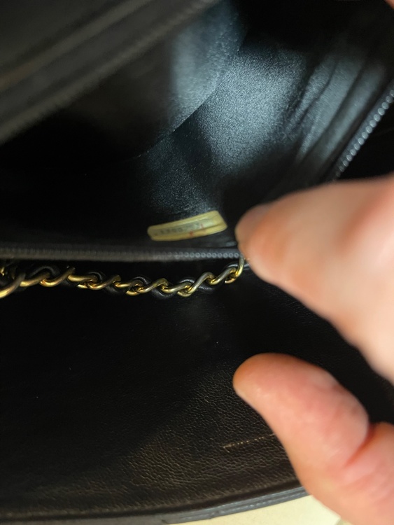 台形　マトラッセ（ブランドバッグ）の商品画像 - 査定依頼日：2026年3月23日 - 最高査定価格：140,000円