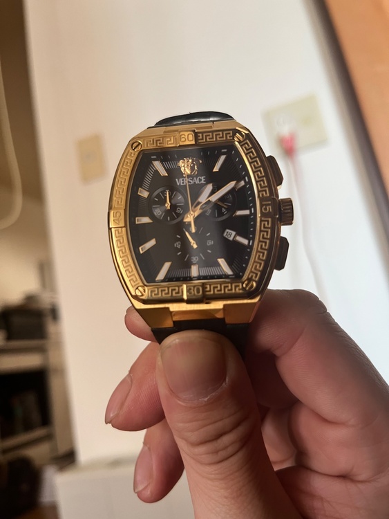 ヴェルサーチ（高級時計）の商品画像 - 査定依頼日：2026年3月18日 - 最高査定価格：100,000円