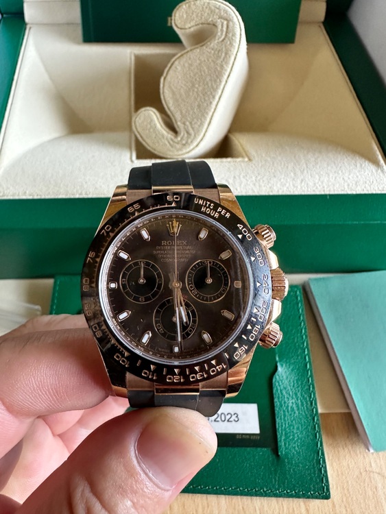 ロレックス デイトナ （高級時計）の商品画像 - 査定依頼日：2025年7月7日 - 最高査定価格：5,980,000円