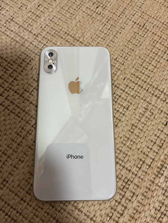 iPhoneXS 256GB SIMフリー（スマホ）の商品画像 - 査定依頼日：2026年5月10日 - 最高査定価格：16,000円