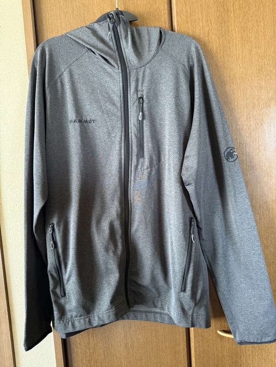 MAMMUT EXCURSION Advanced Jacket MEN（古着・ファッション）の商品画像 - 査定依頼日：2026年5月3日 - 最高査定価格：3,000円