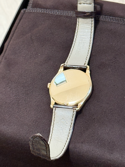 パテックフィリップ カラトラバ 5196R-00（高級時計）の商品画像 - 査定依頼日：2025年3月15日 - 最高査定価格：2,800,000円