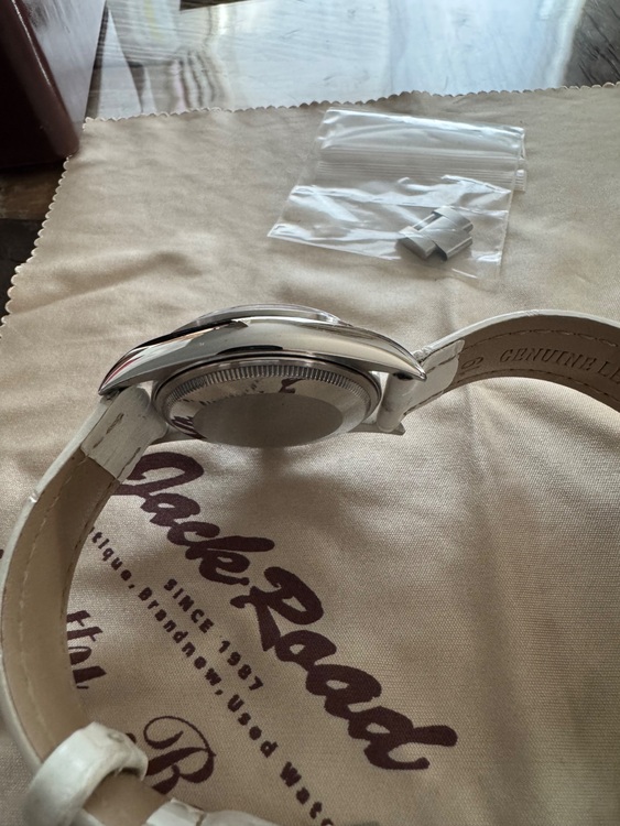 ロレックス エアキング 1400（高級時計）の商品画像 - 査定依頼日：2025年11月24日 - 最高査定価格：680,000円