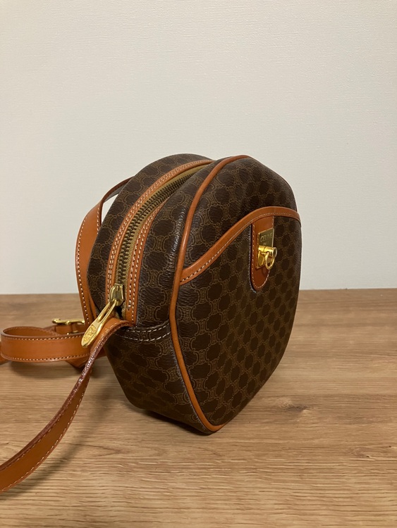 不明（ブランドバッグ）の商品画像 - 査定依頼日：2025年8月25日 - 最高査定価格：50,000円