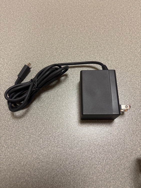 switch Lite（ゲーム機本体・ゲームソフト）の商品画像 - 査定依頼日：2026年2月12日 - 最高査定価格：9,500円