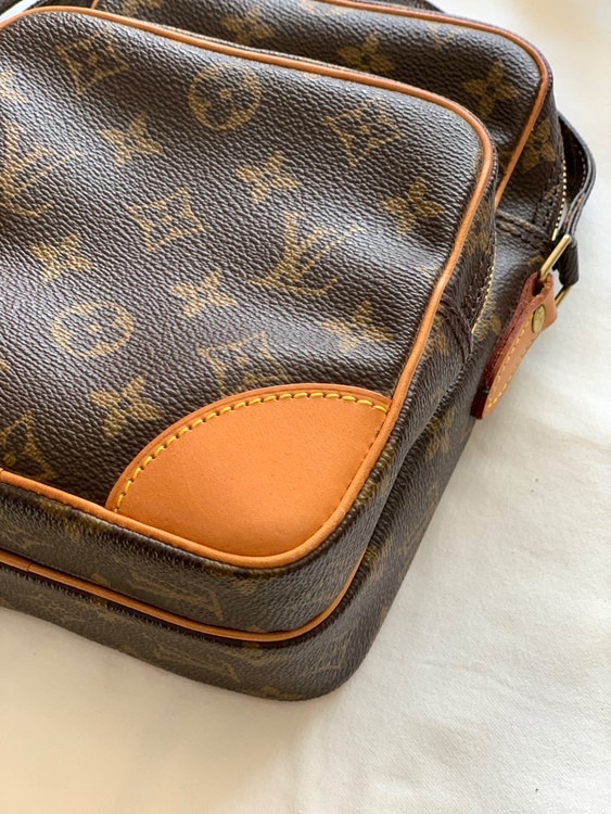 ルイヴィトン モノグラム （ブランドバッグ）の商品画像 - 査定依頼日：2026年3月19日 - 最高査定価格：68,000円