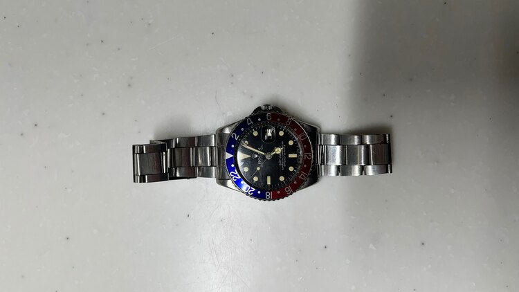 ロレックス GMTマスター （高級時計）の商品画像 - 査定依頼日：2025年5月11日 - 最高査定価格：2,000,000円