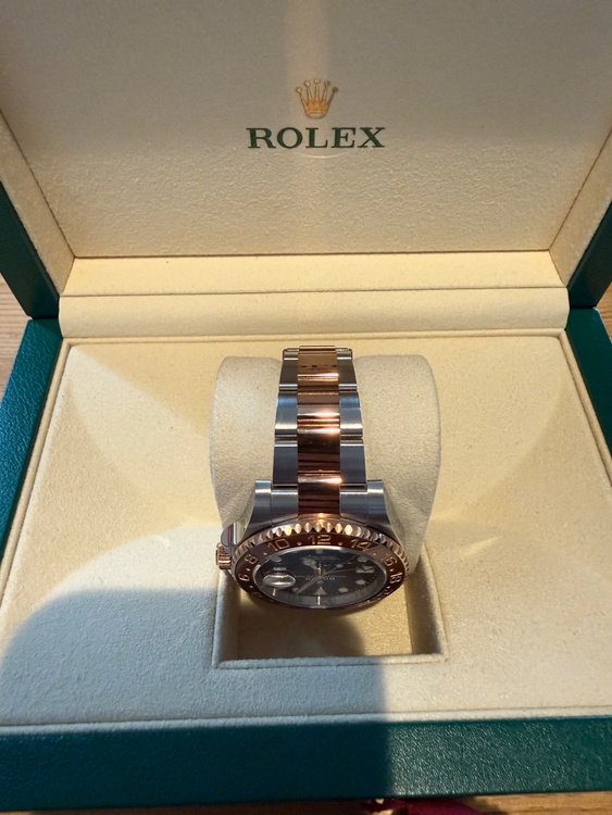 126711chnr（高級時計）の商品画像 - 査定依頼日：2026年3月7日 - 最高査定価格：2,950,000円